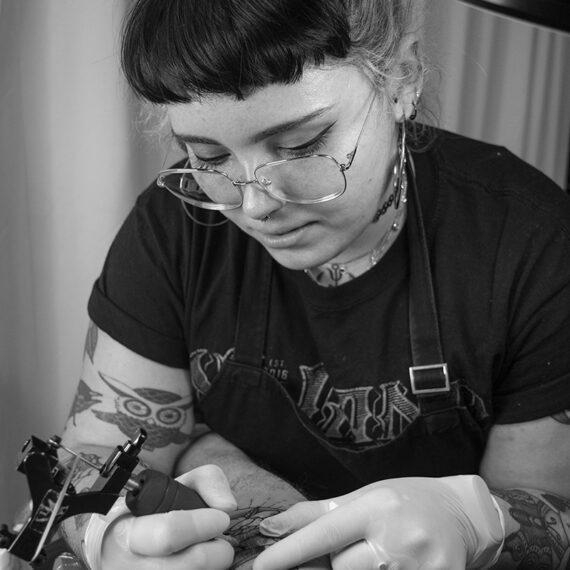 Best tattoo artists in Valencia - No Land Tattoo Parlour